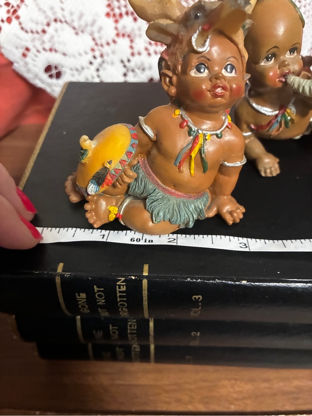 Vintage All God’s Children Tribal Baby Figurine Set of 3 Native American - Picture 14 of 15